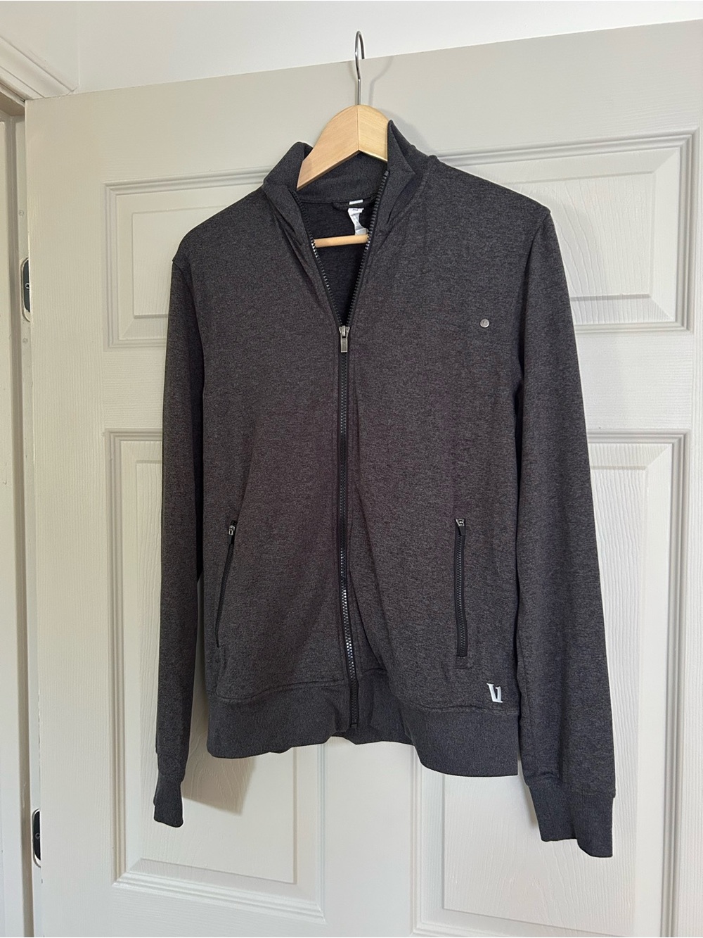 Vuori Men's Ponto Charcoal Full-Zip Track Jacket - M